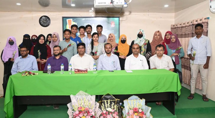 কুমিল্লা বিশ্ববিদ্যালয়ে ১২৫ শিক্ষার্থীকে মেধাবৃত্তি ও স্টাইপেন্ড প্রদান